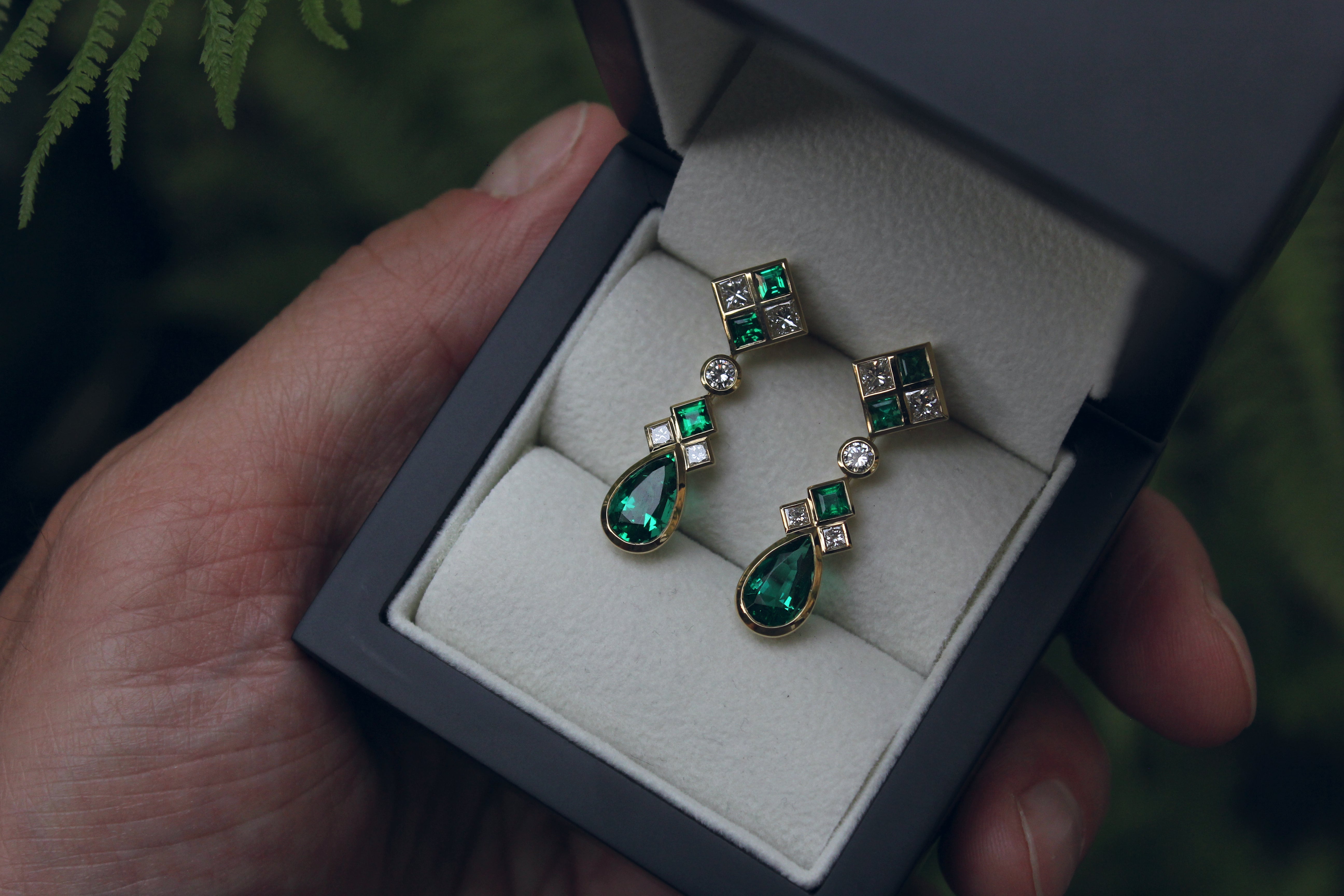 Emerald & Diamond Earrings in 18K Yellow Gold