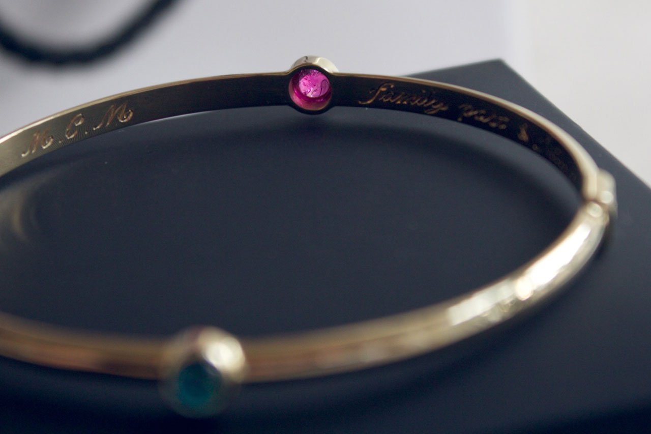 moira-patience-fine-jewellery-bespoke-commission-gold-sapphire-bangle-in-Edinburg