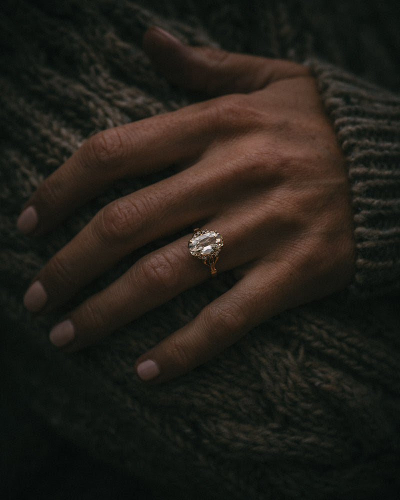 Moira Patience Fine Jewellery Etive Ring warm white old-cut diamond