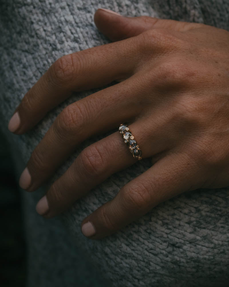 Fótla ring in 18ct yellow gold with four natural champagne diamond cabochons and white diamond accents