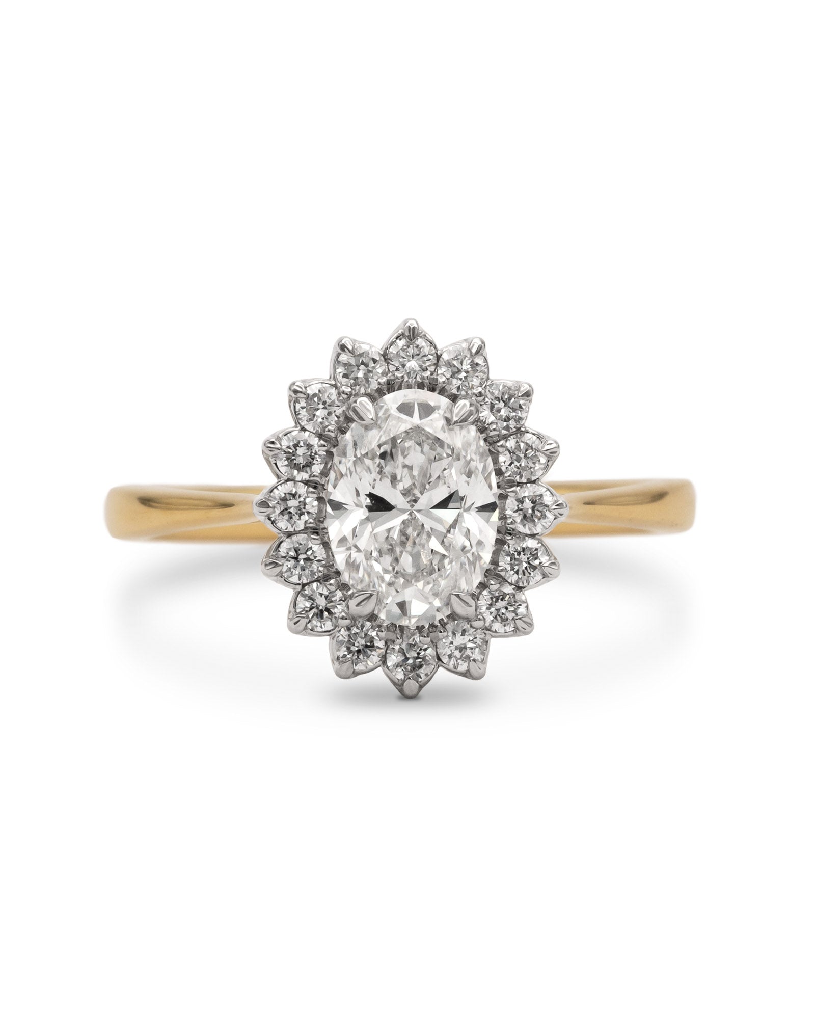 Flùr oval diamond cluster ring in 18ct yellow gold and platinum