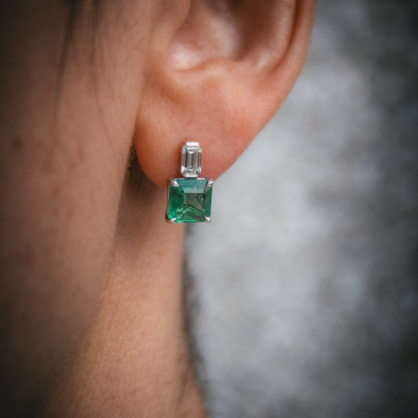 emerald and diamond earrings